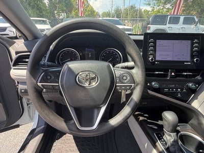 2023 Toyota Camry LE 4dr Sedan