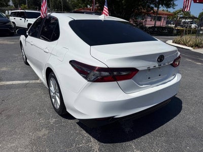 2023 Toyota Camry LE 4dr Sedan
