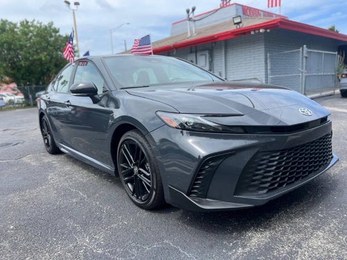 2025 Toyota Camry SE 4dr Sedan