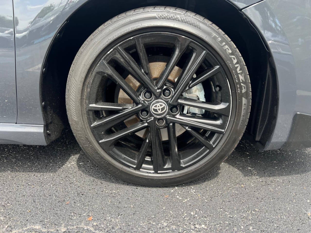 2025 Toyota Camry SE 4dr Sedan