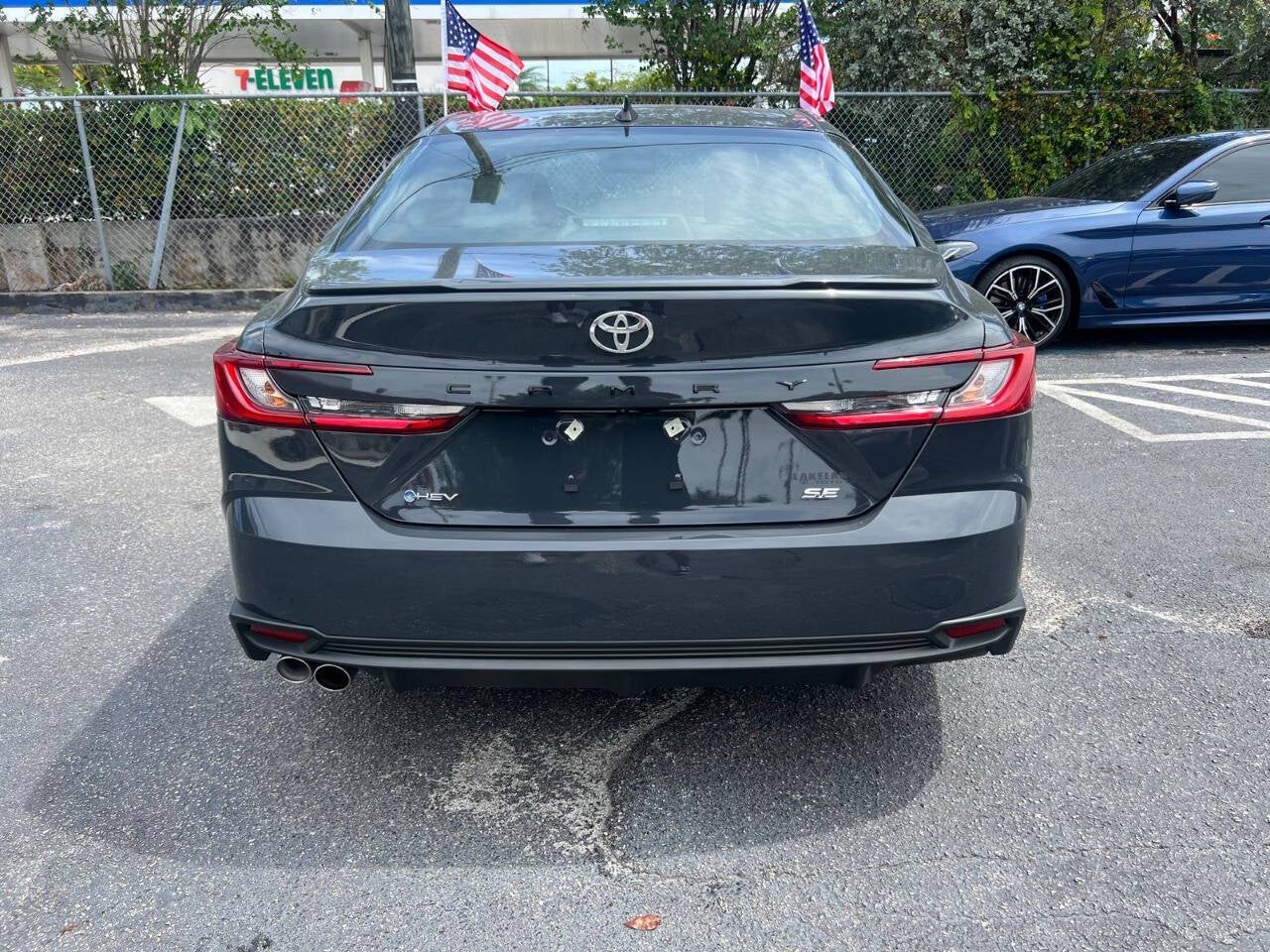 2025 Toyota Camry SE 4dr Sedan