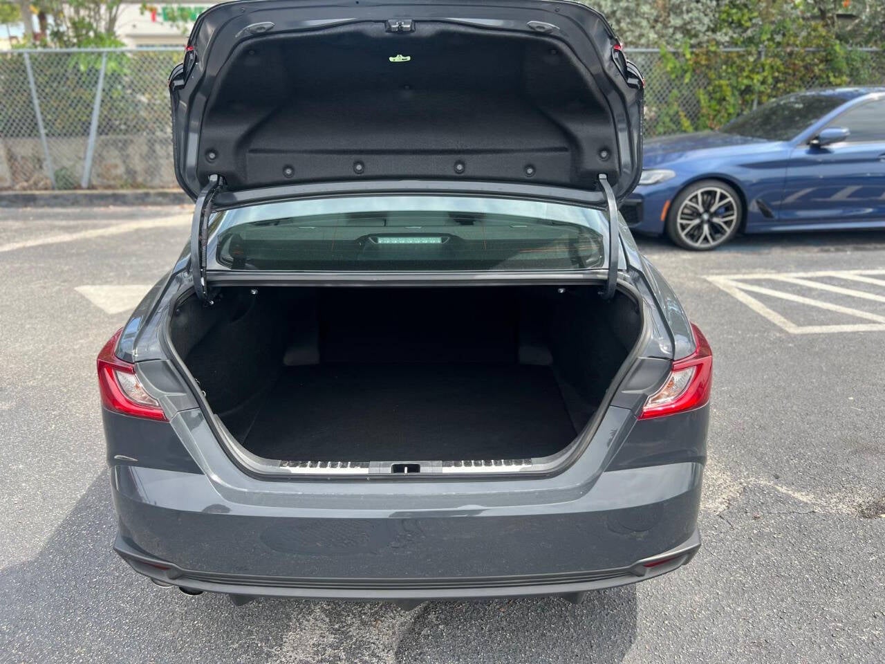 2025 Toyota Camry SE 4dr Sedan