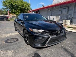 2022 Toyota Camry SE 4dr Sedan