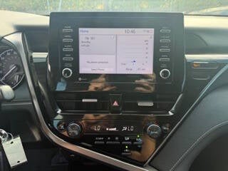 2022 Toyota Camry SE 4dr Sedan