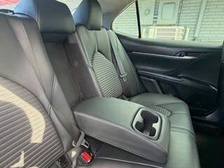 2022 Toyota Camry SE 4dr Sedan