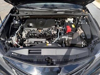 2022 Toyota Camry SE 4dr Sedan