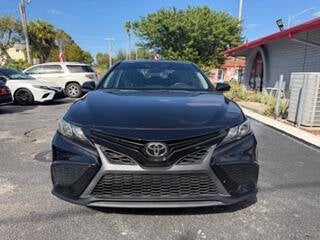 2022 Toyota Camry SE 4dr Sedan