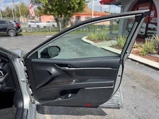 2023 Toyota Camry SE 4dr Sedan