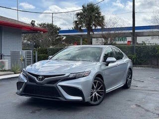2023 Toyota Camry SE 4dr Sedan