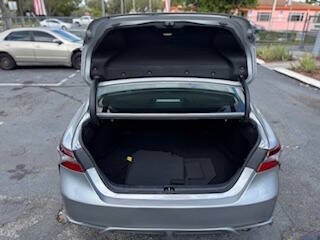 2023 Toyota Camry SE 4dr Sedan