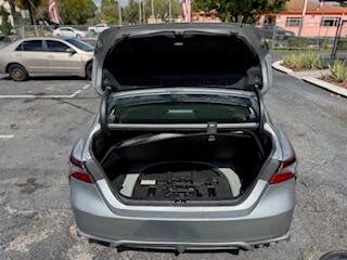 2023 Toyota Camry SE 4dr Sedan