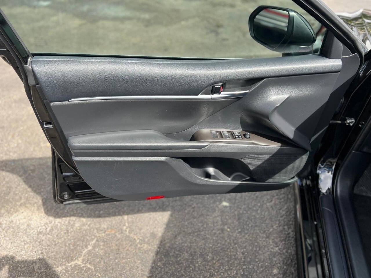 2023 Toyota Camry SE Nightshade 4dr Sedan