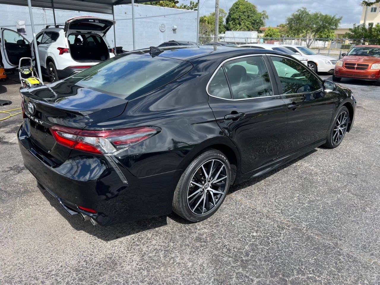2023 Toyota Camry SE Nightshade 4dr Sedan