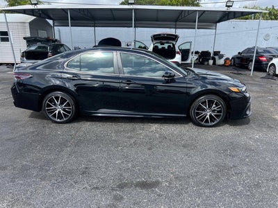 2023 Toyota Camry SE Nightshade 4dr Sedan
