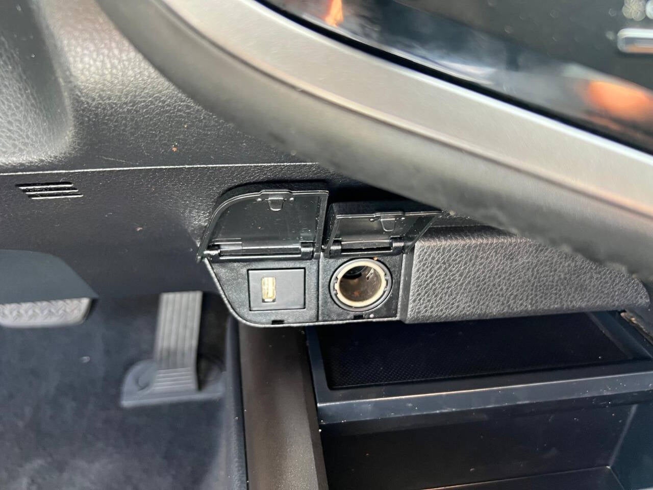 2021 Toyota Camry SE Nightshade 4dr Sedan