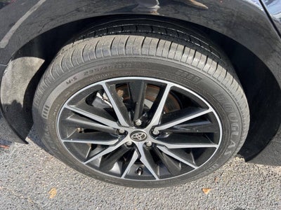 2021 Toyota Camry SE Nightshade 4dr Sedan