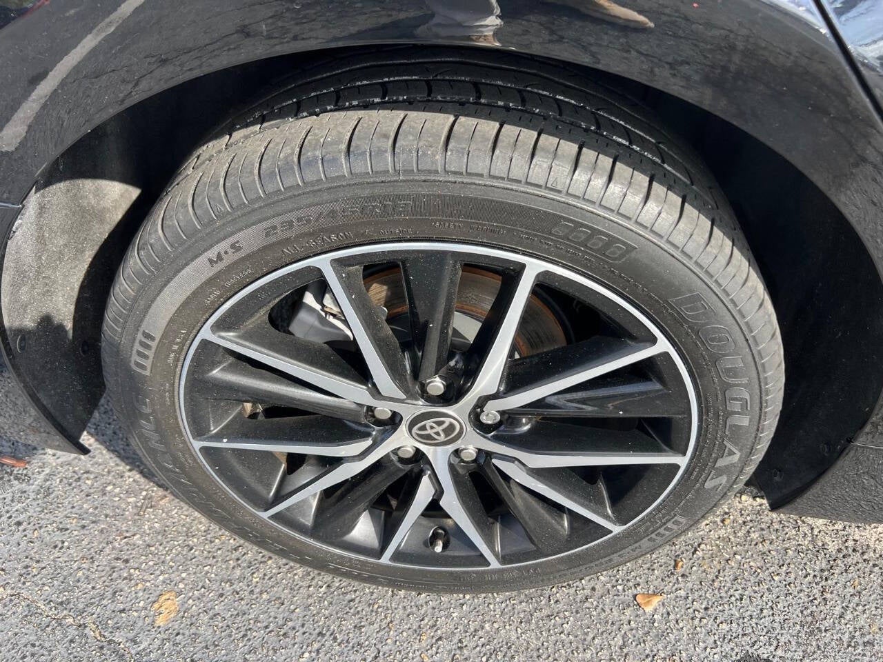 2021 Toyota Camry SE Nightshade 4dr Sedan