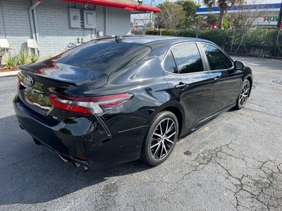2021 Toyota Camry SE Nightshade 4dr Sedan