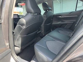 2022 Toyota Camry SE 4dr Sedan