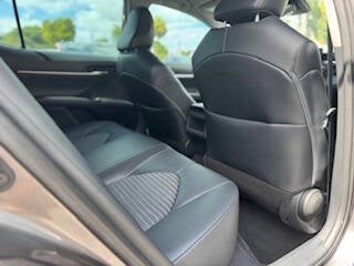 2022 Toyota Camry SE 4dr Sedan