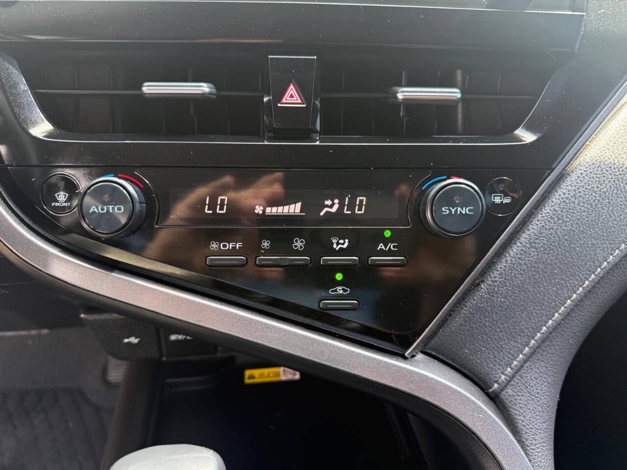 2023 Toyota Camry XSE 4dr Sedan