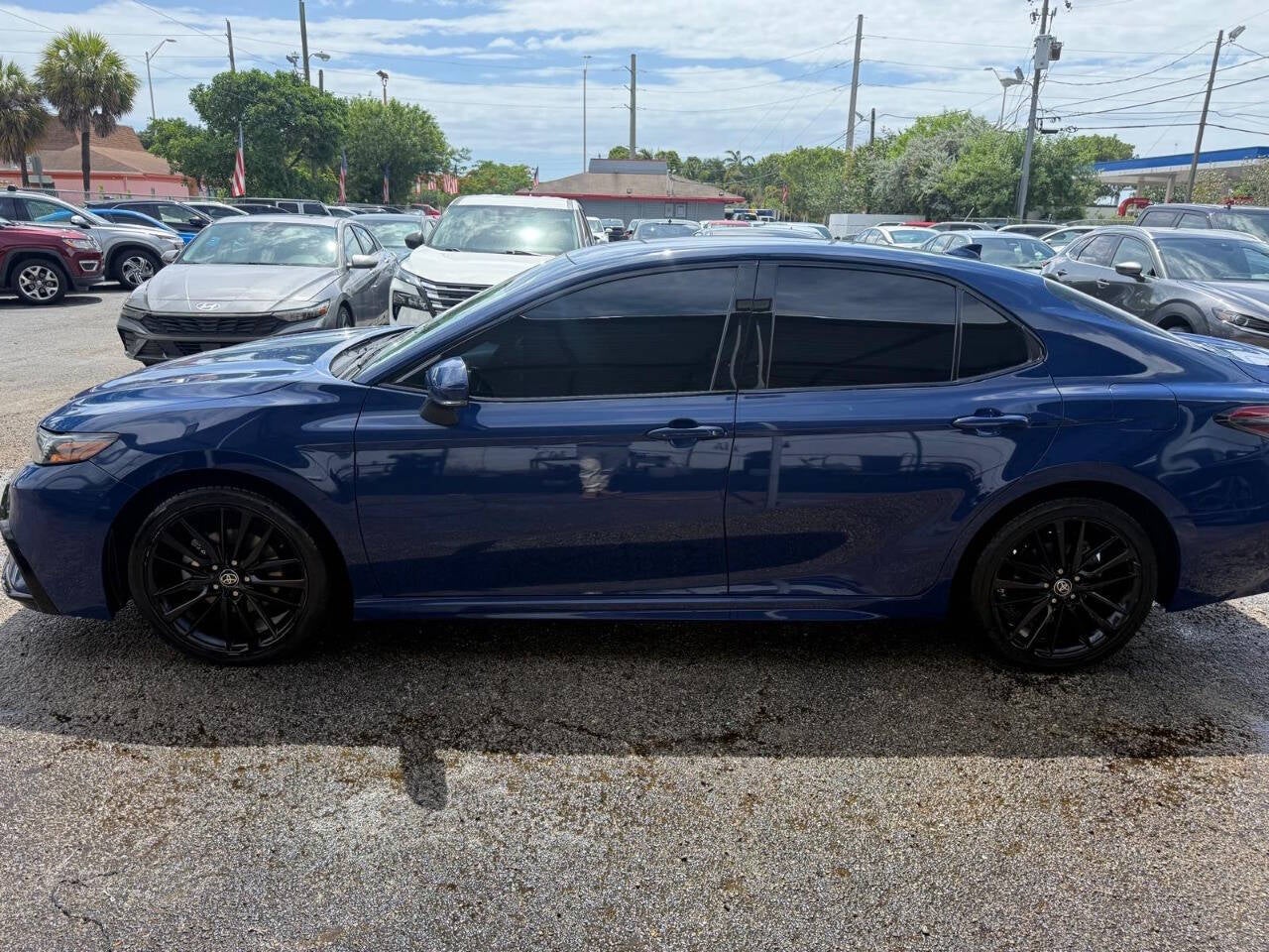 2023 Toyota Camry XSE 4dr Sedan