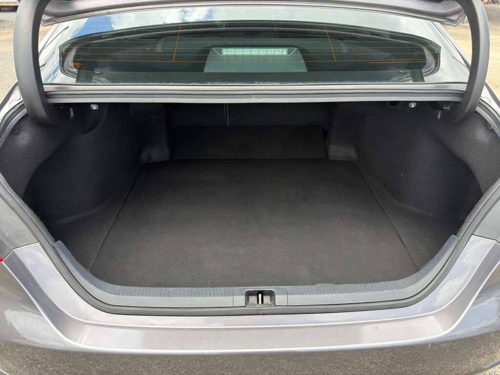 2022 Toyota Camry XSE 4dr Sedan