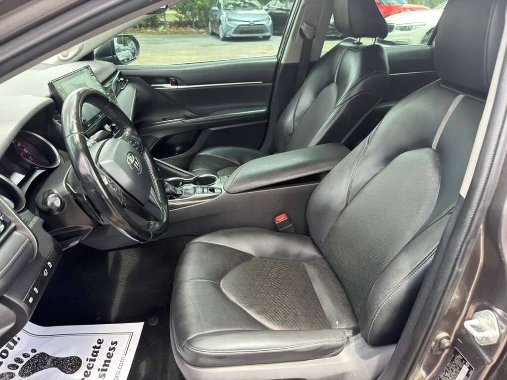 2022 Toyota Camry XSE 4dr Sedan
