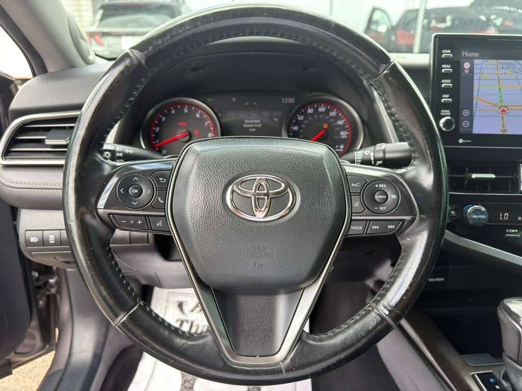 2022 Toyota Camry XSE 4dr Sedan