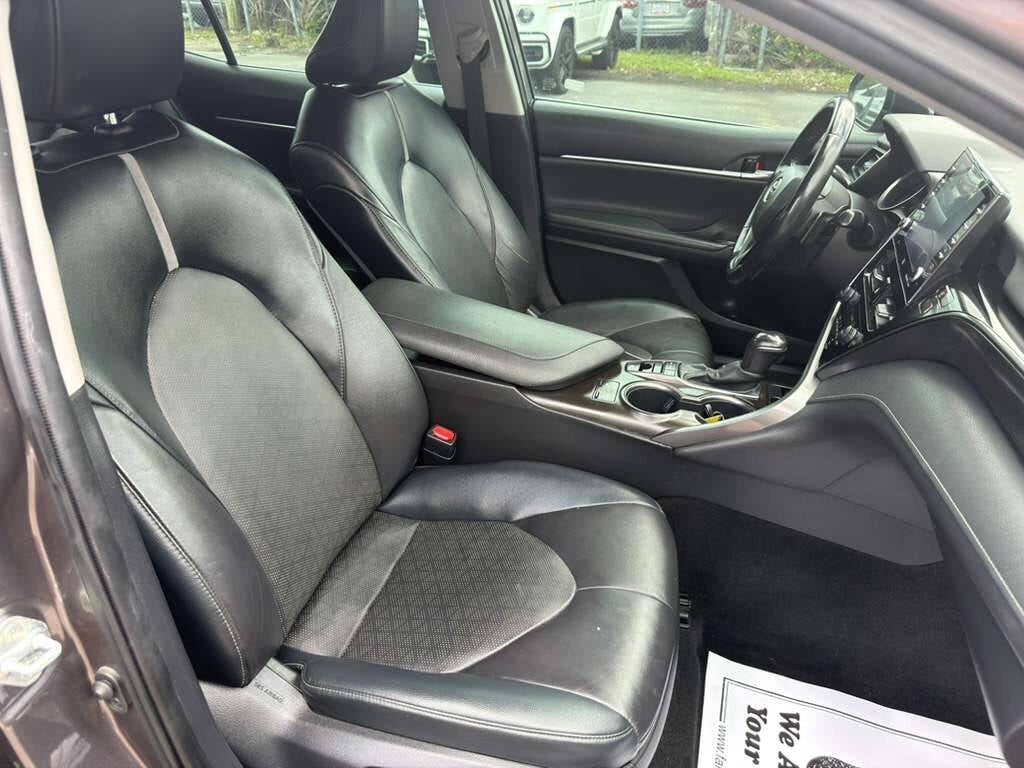 2022 Toyota Camry XSE 4dr Sedan