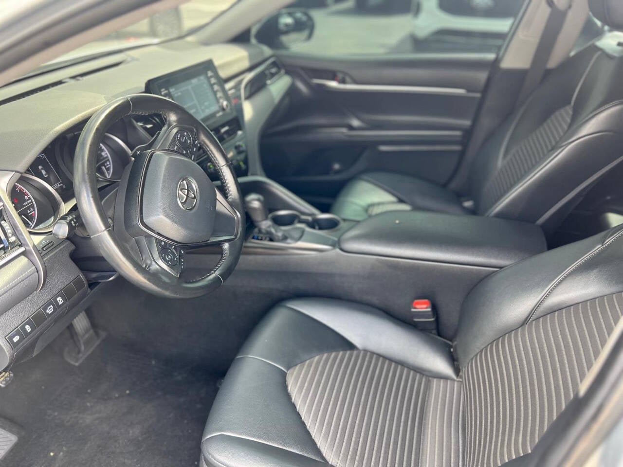 2021 Toyota Camry SE Nightshade 4dr Sedan