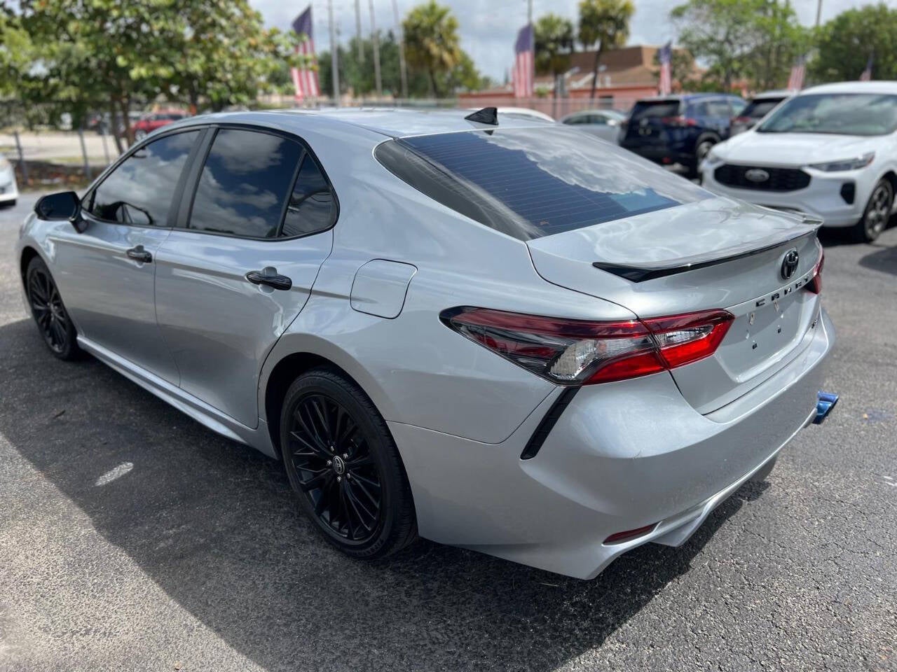 2021 Toyota Camry SE Nightshade 4dr Sedan