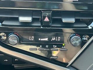 2024 Toyota Camry SE 4dr Sedan