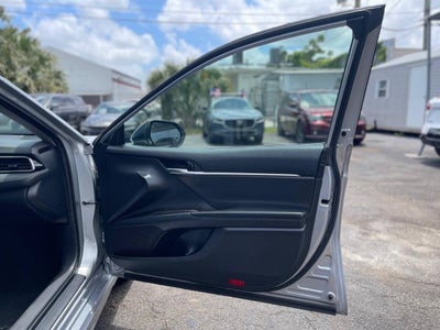 2022 Toyota Camry SE Nightshade AWD 4dr Sedan