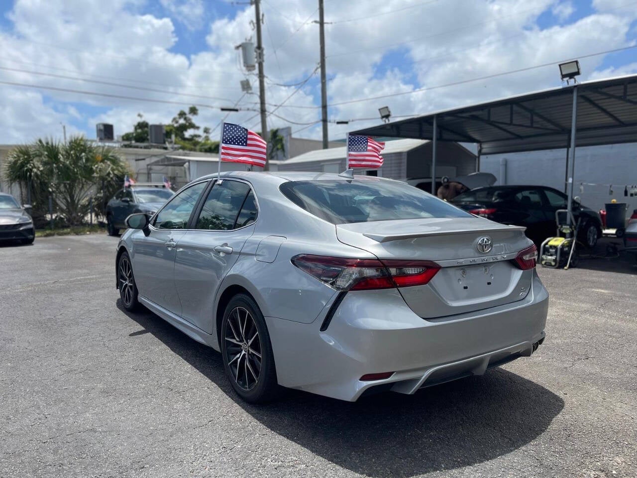 2022 Toyota Camry SE Nightshade AWD 4dr Sedan