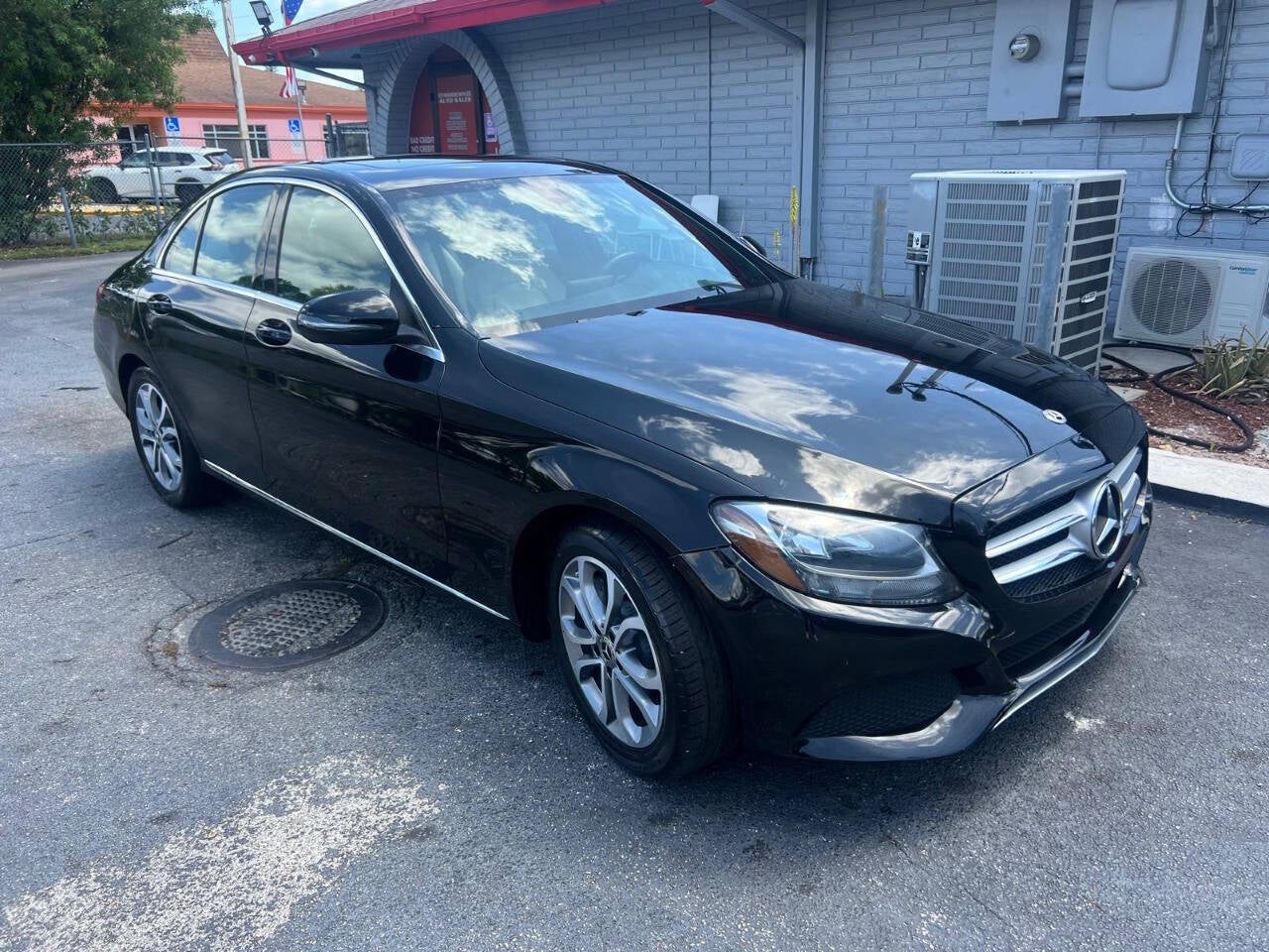 2018 Mercedes-Benz C-Class C 300 4dr Sedan