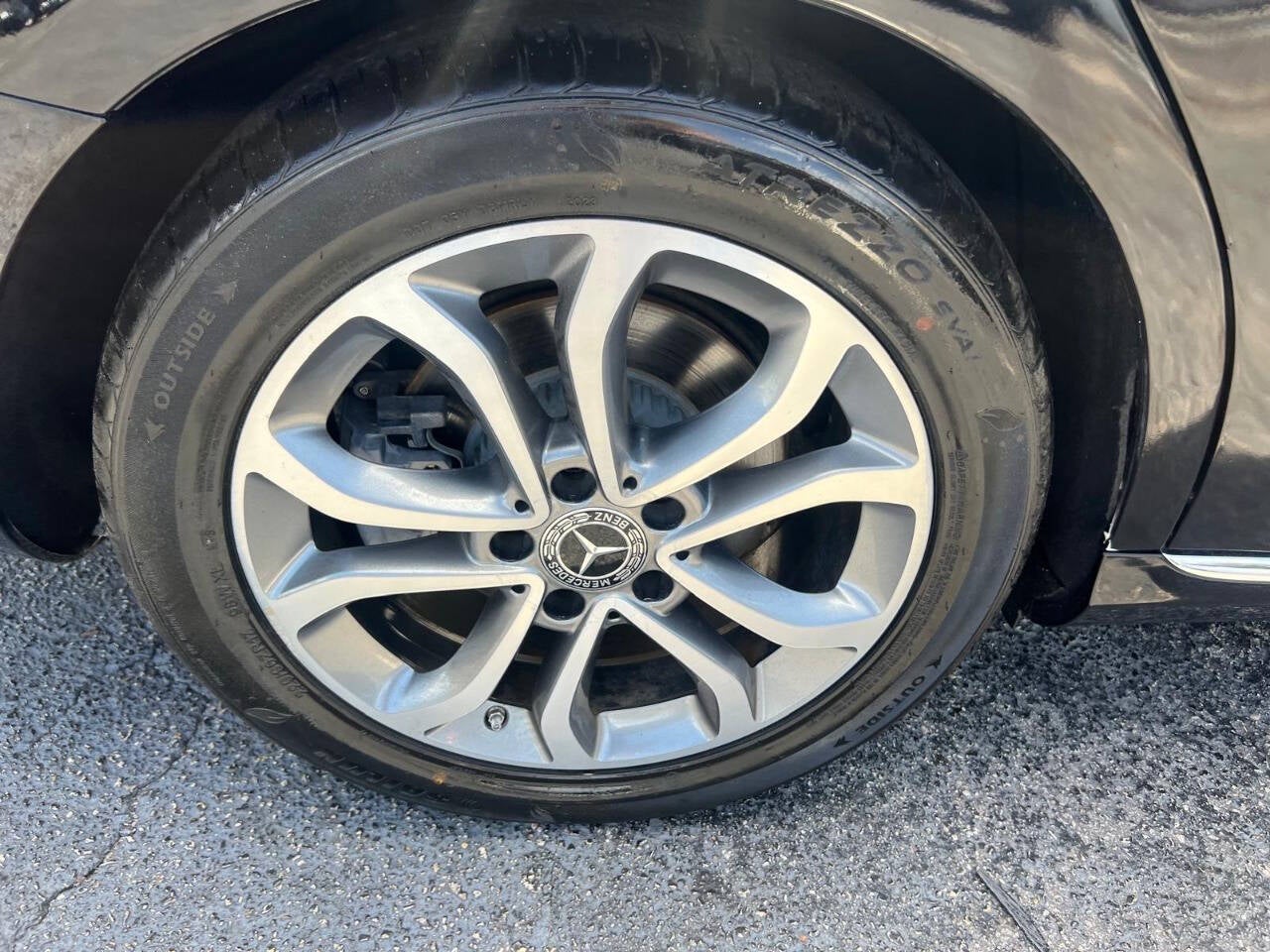 2018 Mercedes-Benz C-Class C 300 4dr Sedan