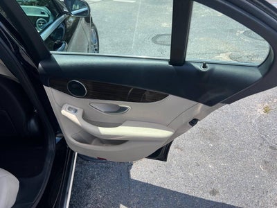 2018 Mercedes-Benz C-Class C 300 4dr Sedan
