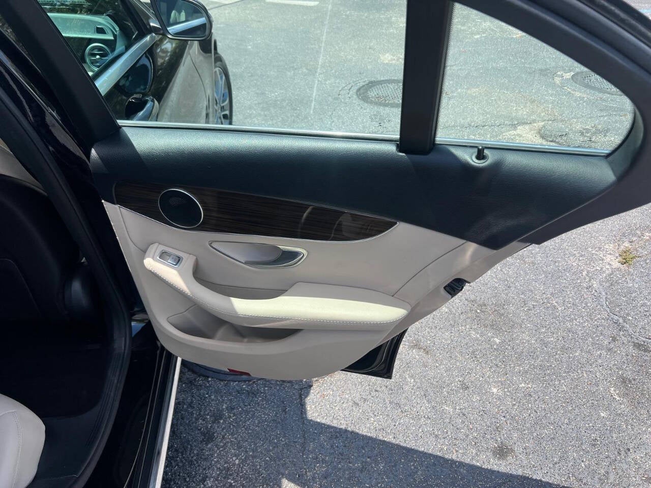 2018 Mercedes-Benz C-Class C 300 4dr Sedan