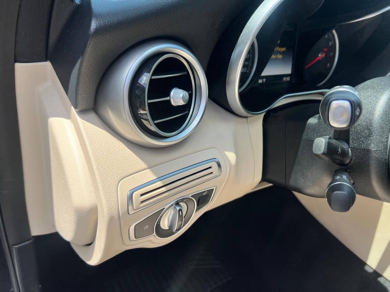 2018 Mercedes-Benz C-Class C 300 4dr Sedan