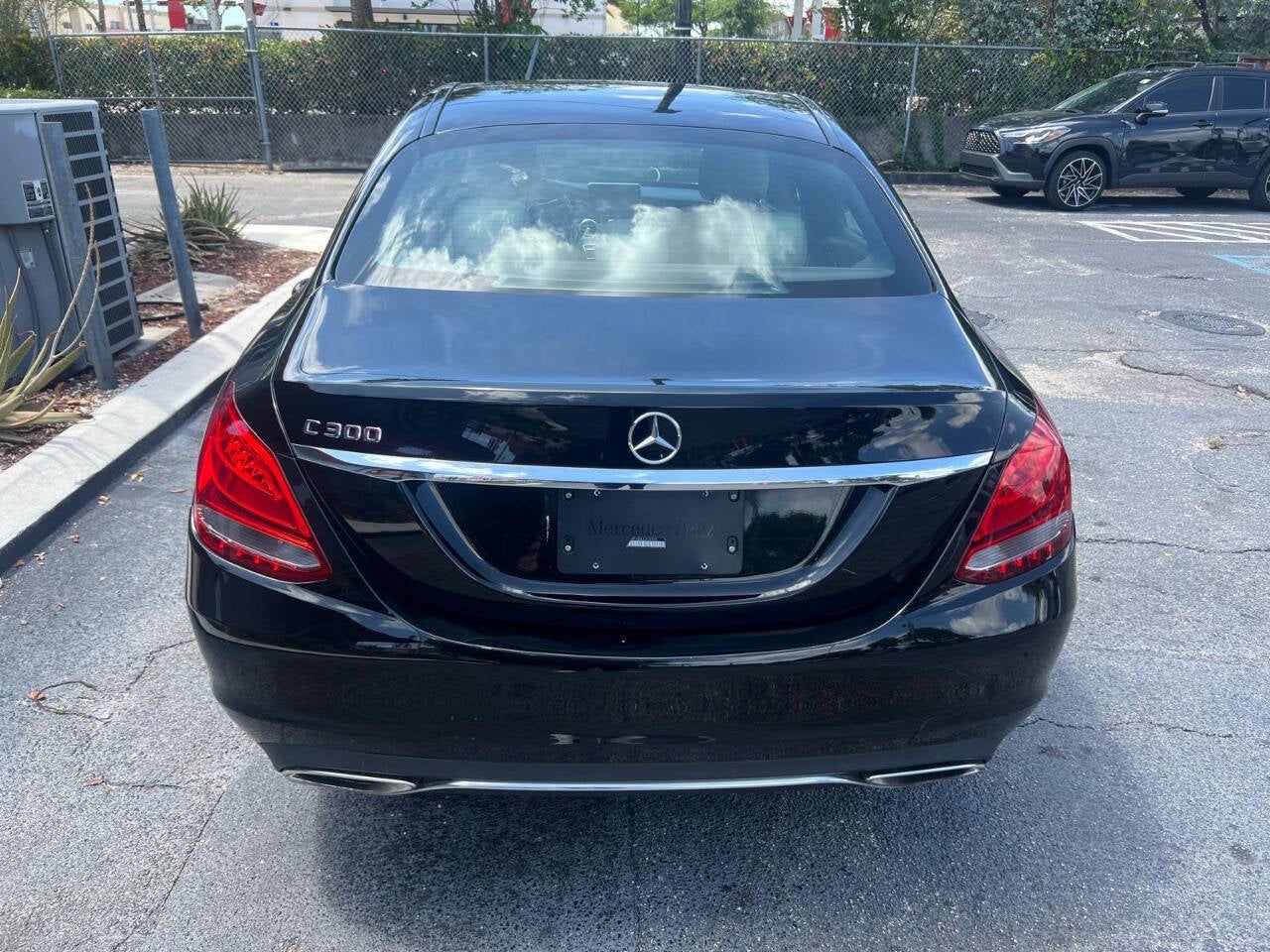 2018 Mercedes-Benz C-Class C 300 4dr Sedan