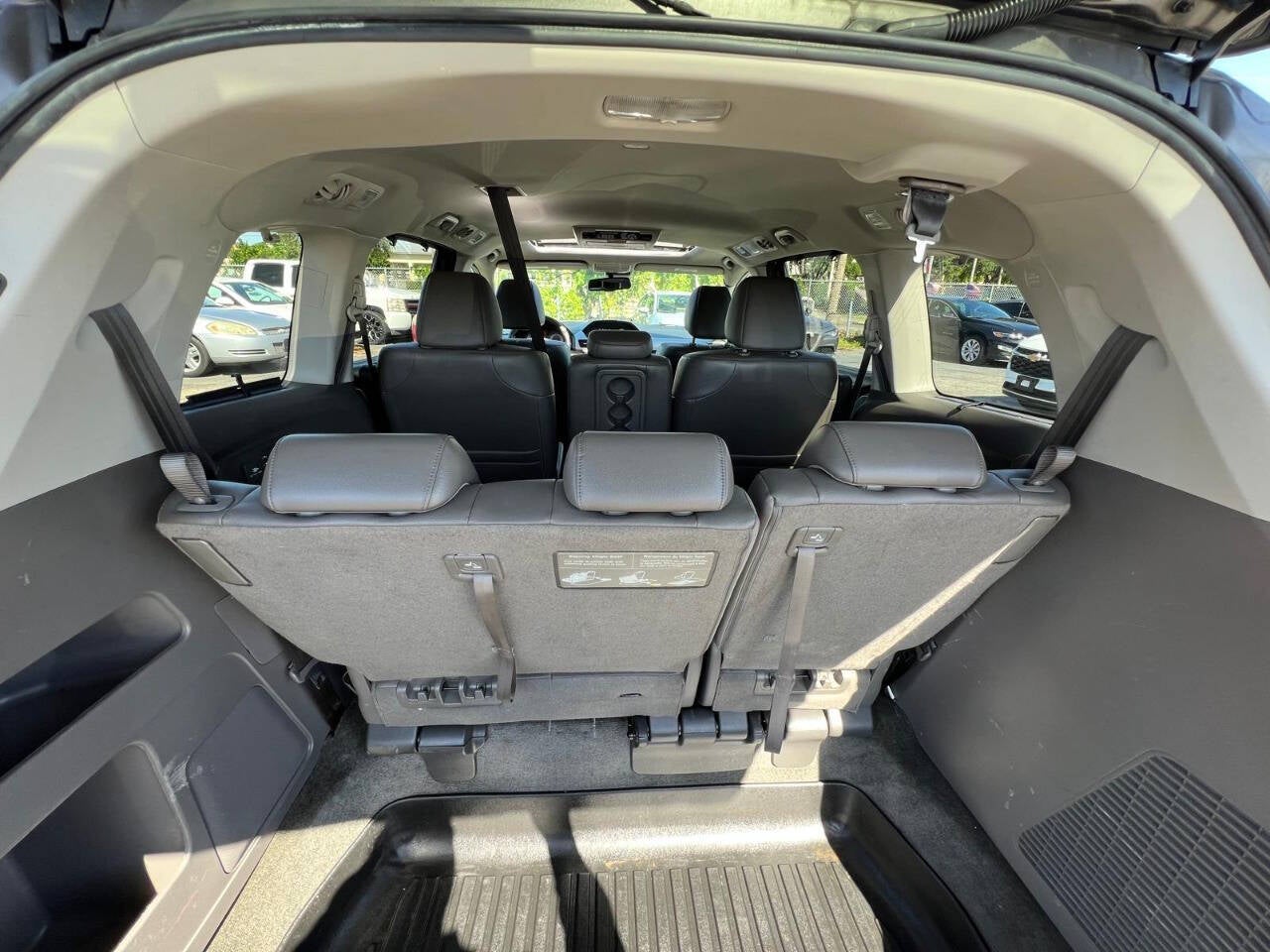 2015 Honda Odyssey Touring Elite 4dr Mini Van