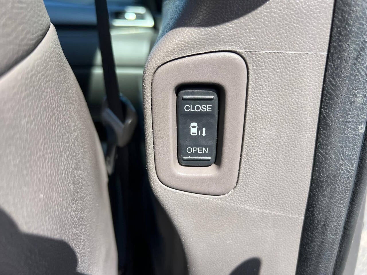 2015 Honda Odyssey Touring Elite 4dr Mini Van