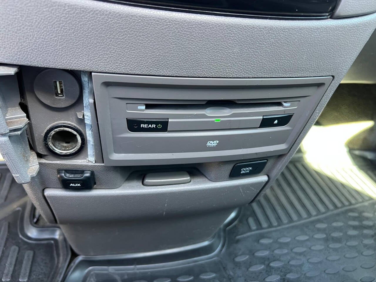 2015 Honda Odyssey Touring Elite 4dr Mini Van