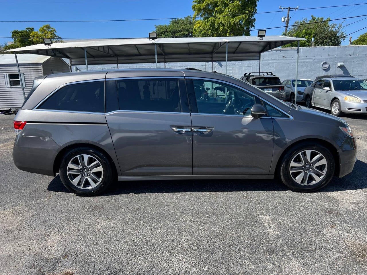 2015 Honda Odyssey Touring Elite 4dr Mini Van