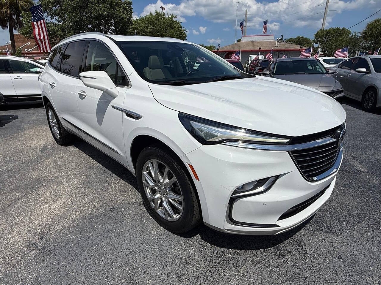 2023 Buick Enclave Essence 4dr Crossover