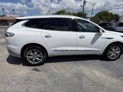 2023 Buick Enclave Essence 4dr Crossover