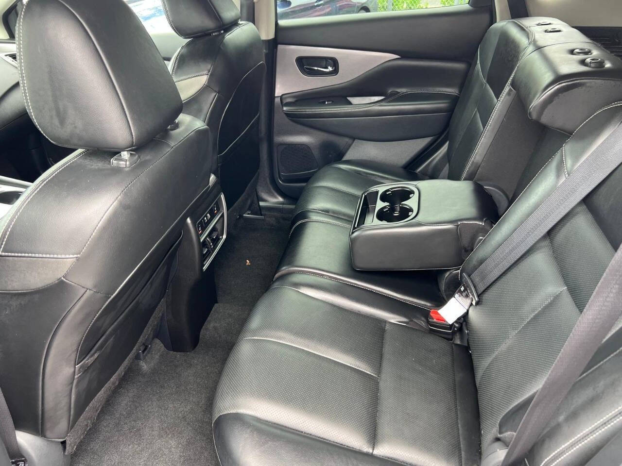 2023 Nissan Murano SL 4dr SUV