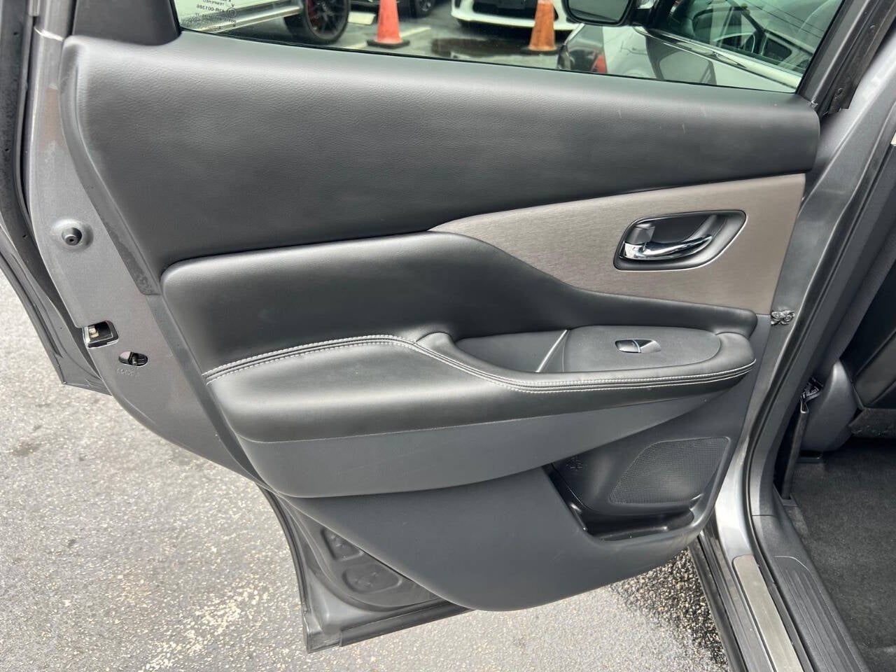 2023 Nissan Murano SL 4dr SUV