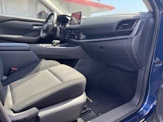 2024 Nissan Rogue SV 4dr Crossover